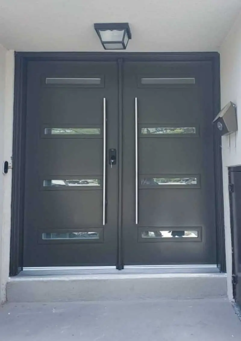 Replacement exterior doors Vaughan